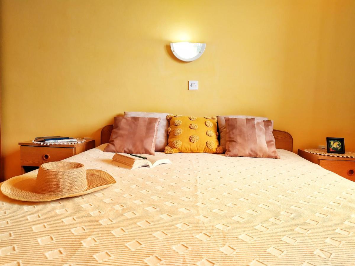 Cozy Apartments Danica Novalja With Terrace - First Floor ภายนอก รูปภาพ