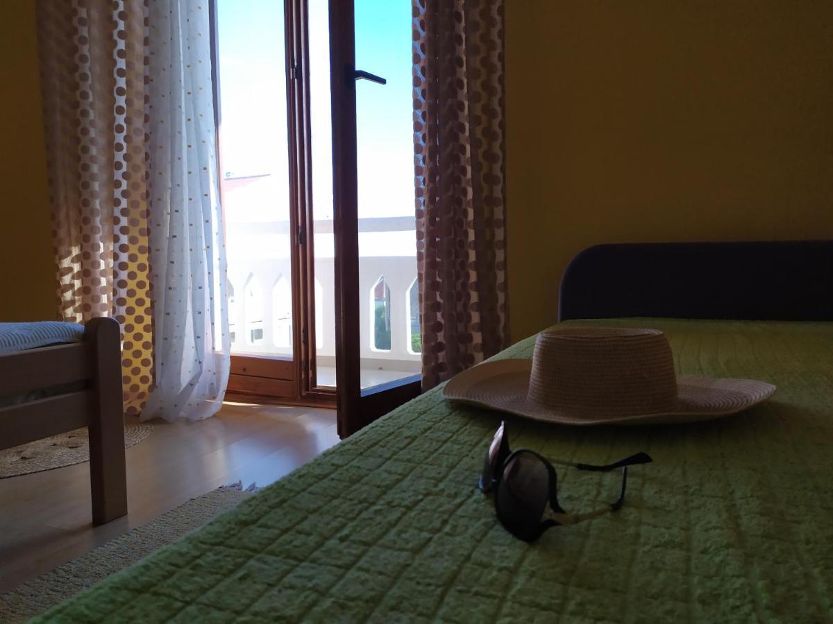 Cozy Apartments Danica Novalja With Terrace - First Floor ภายนอก รูปภาพ